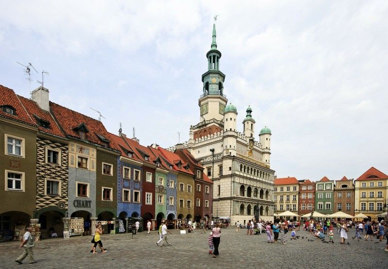 Poznański rynek oraz ratusz